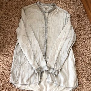 Gap gray Tencel shirt